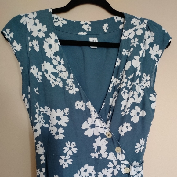 Floral Wrap Dress - Picture 2 of 3